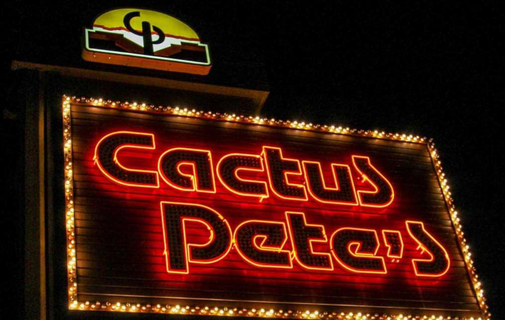 Cactus Petes Resort & Horseshu Hotel Джакпот Екстериор снимка
